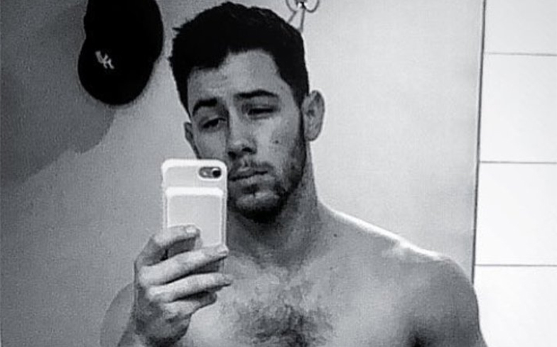 Nick Jonas leaves fans gagging for more with steamy shirtless selfie.