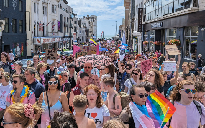 Thousands celebrate trans joy in Trans Pride Brighton march